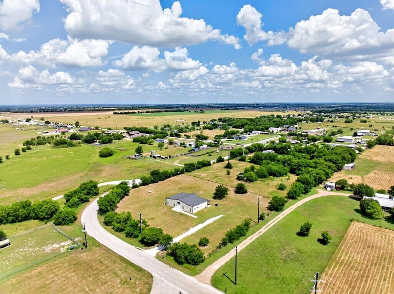11110 Old Stoney Road, Ponder TX 76259 - Photo 30