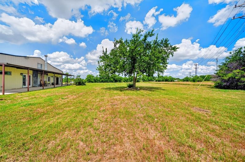 11110 Old Stoney Road, Ponder TX 76259 - Photo 37