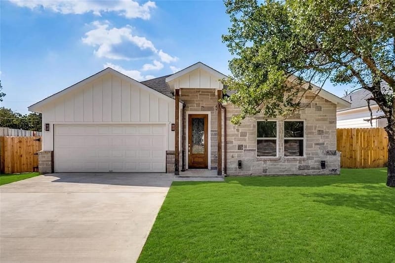 5912 Tin Top Highway, Granbury TX 76048 - Photo 2