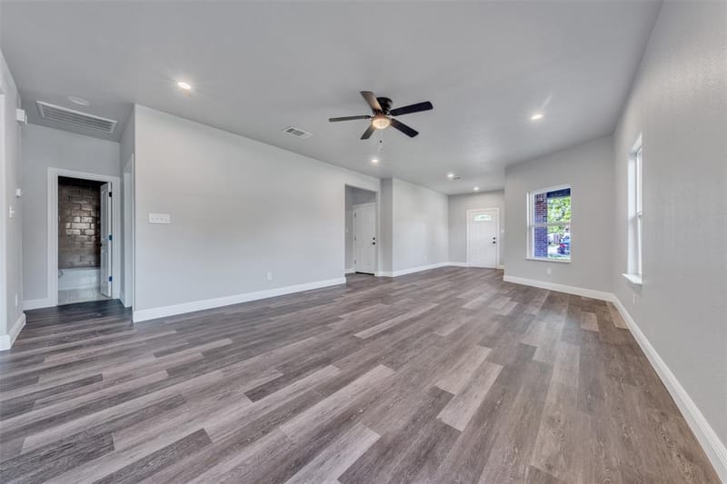 303 Pemberton Street, White Settlement TX 76108 - Photo 4