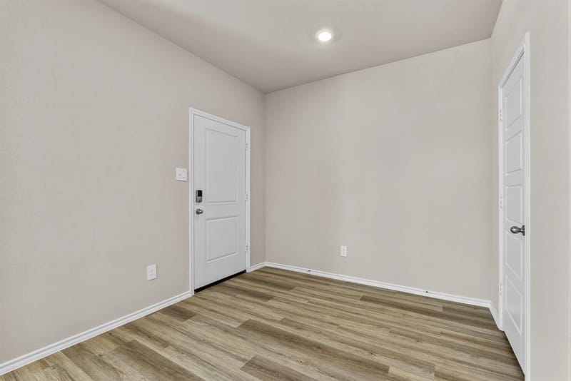 3129 Maple Orchard Lane, Fort Worth TX 76140 - Photo 4