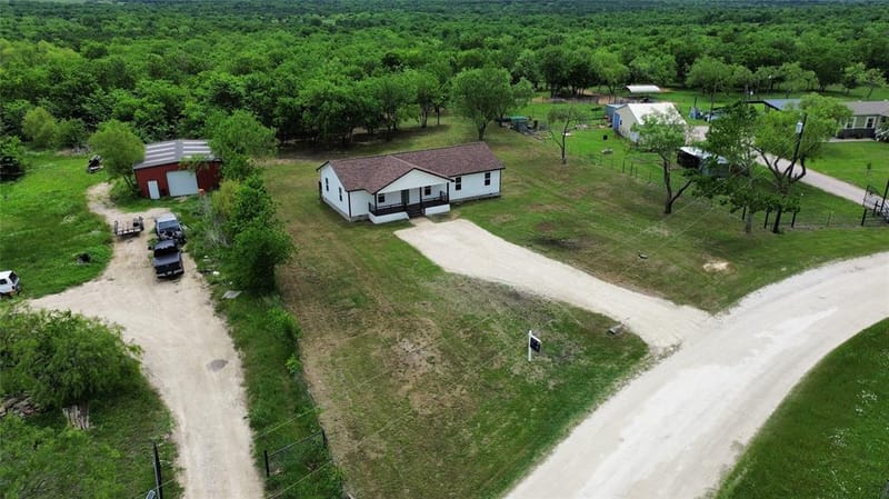 3037 County Road 0018, Corsicana TX 75110 - Photo 4