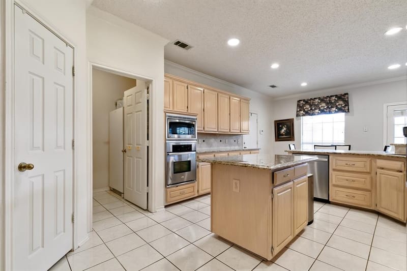 6701 Laramie Drive, Plano TX 75023 - Photo 21