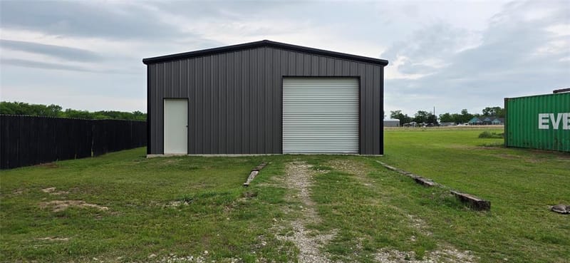 1410 Rs County Road 1235, Point TX 75472 - Photo 23