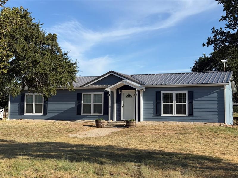 224 Rocky Hill Road, Brownwood TX 76801
