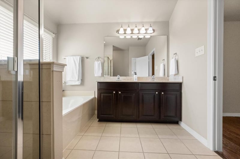 1001 Pigeon Hawk Drive, Little Elm TX 75068 - Photo 16