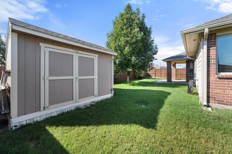 1001 Pigeon Hawk Drive, Little Elm TX 75068 - Photo 24