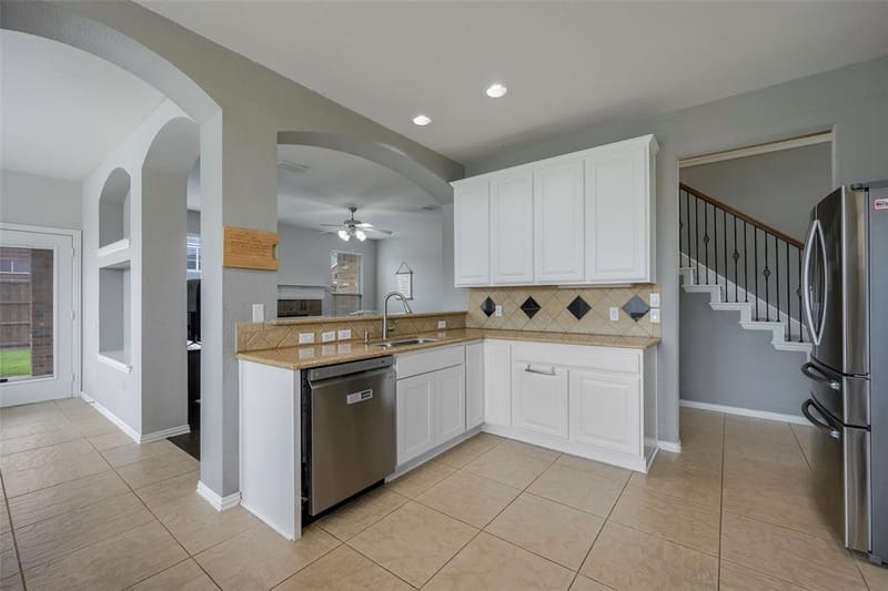 803 Cascades Drive, Allen TX 75002 - Photo 11
