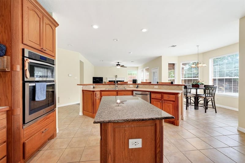4502 Amanda Court, Rowlett TX 75088 - Photo 14