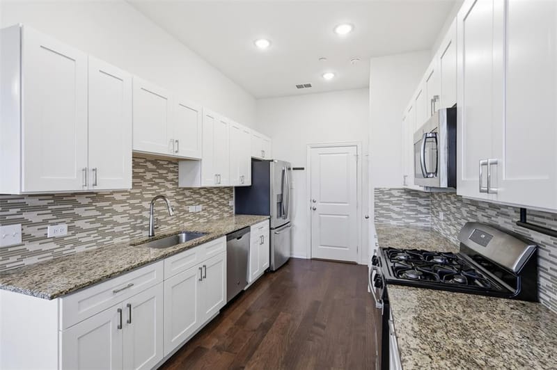 2413 Ash Lane, Sachse TX 75048 - Photo 5