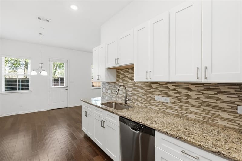 2413 Ash Lane, Sachse TX 75048 - Photo 11
