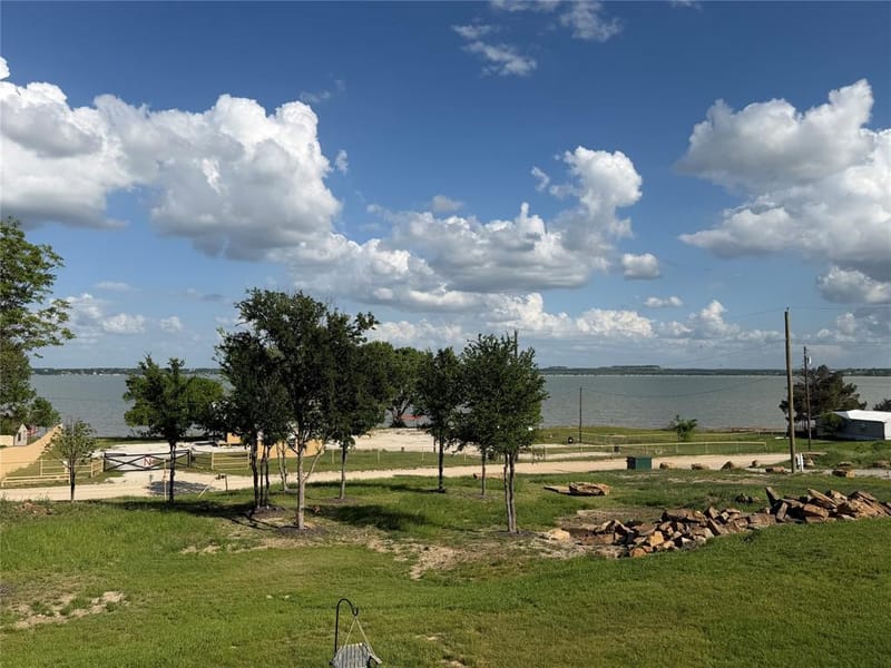 213 Meadow Pond Court, Runaway Bay TX 76426 - Photo 24