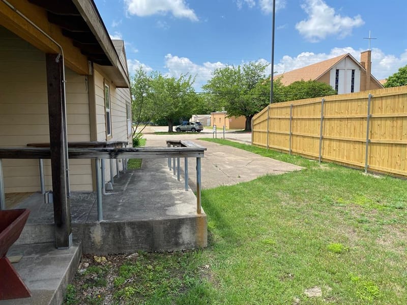 414 Avenue C, Duncanville TX 75116 - Photo 19