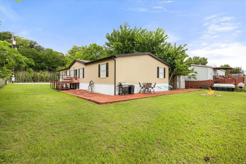 5821 Parkside Court, Granbury TX 76048 - Photo 34