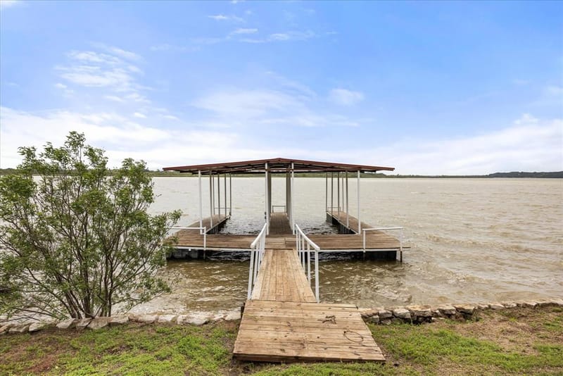 5821 Parkside Court, Granbury TX 76048 - Photo 35