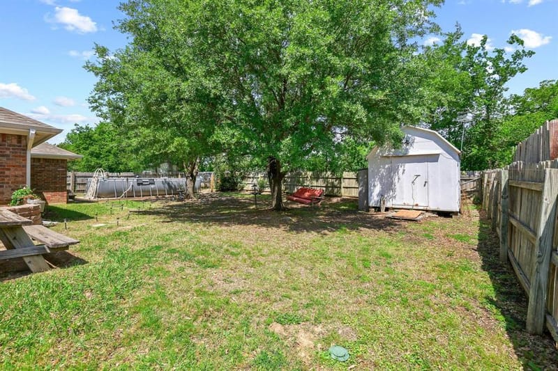 210 Bryant Street, Pottsboro TX 75076 - Photo 34