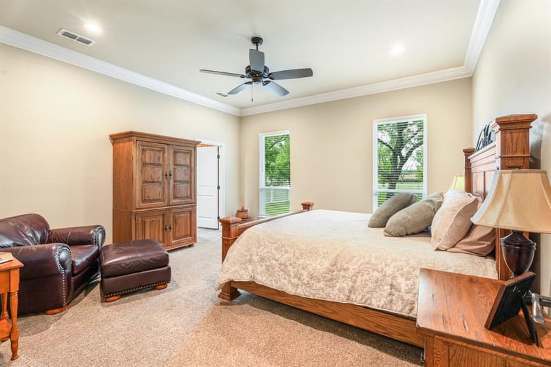 10008 Flight Plan Drive, Granbury TX 76049 - Photo 20