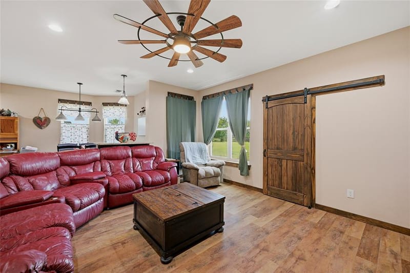 4652 Old Southmayd Road, Sherman TX 75092 - Photo 8