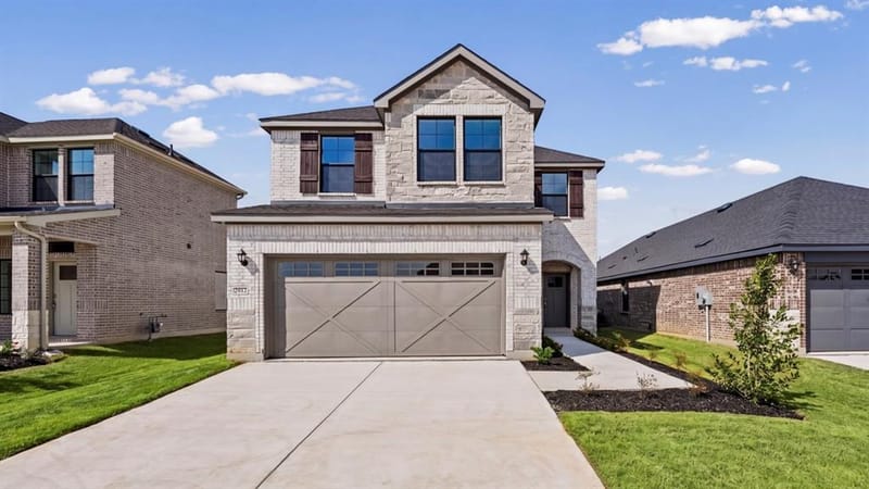 2012 Whispering Lane, Celina TX 75009 - Photo 3