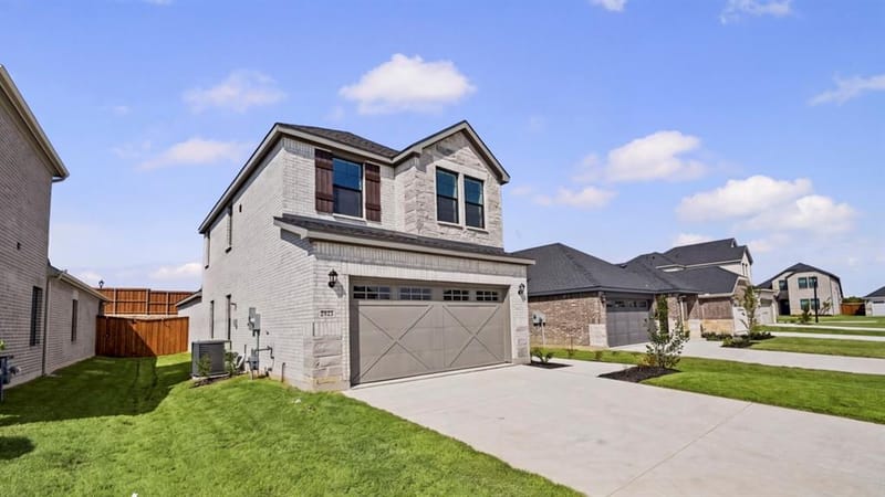 2012 Whispering Lane, Celina TX 75009