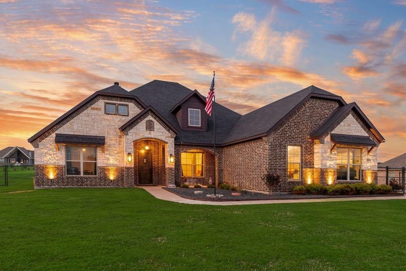 252 Agua Linda Drive, Godley TX 76044 - Photo 6