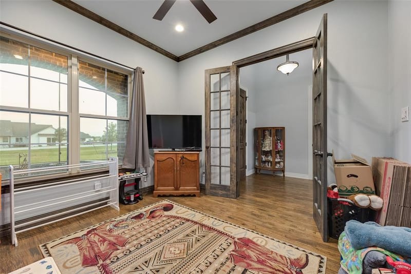 252 Agua Linda Drive, Godley TX 76044 - Photo 14