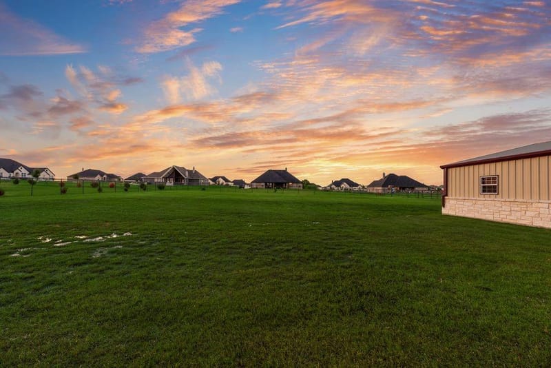 252 Agua Linda Drive, Godley TX 76044 - Photo 39
