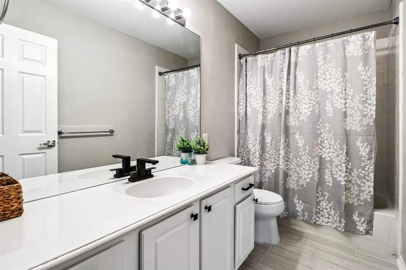 1318 Pinehurst Drive, Lewisville TX 75077 - Photo 25