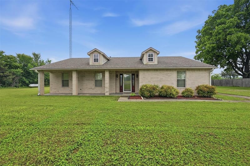 1808 E FM 120, Denison TX 75021 - Photo 3
