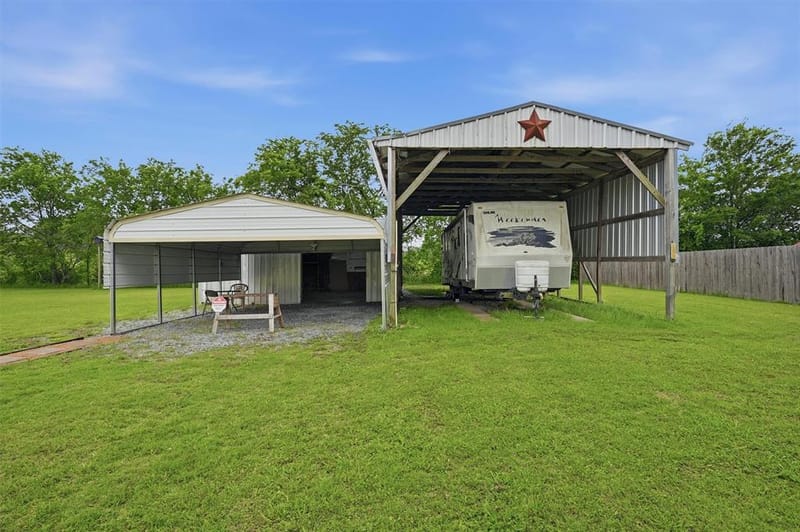 1808 E FM 120, Denison TX 75021 - Photo 32