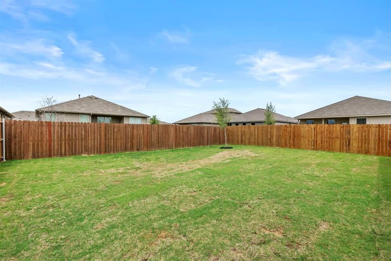 4312 Valley Brook Drive, Crowley TX 76036 - Photo 23