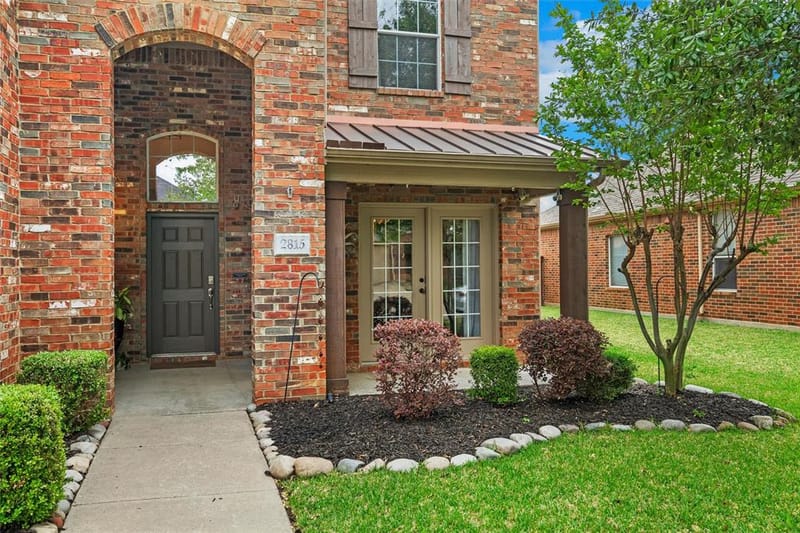 2815 S Serrano, Grand Prairie TX 75054 - Photo 2