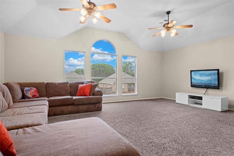 2815 S Serrano, Grand Prairie TX 75054 - Photo 22