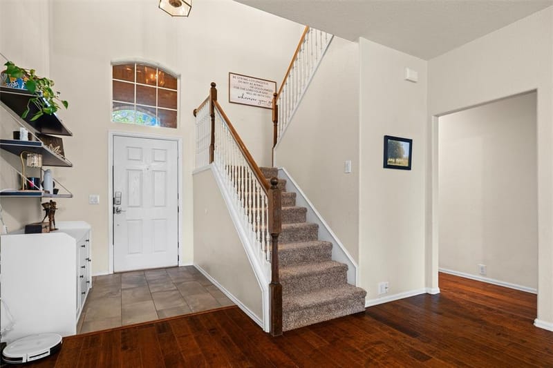 2815 S Serrano, Grand Prairie TX 75054 - Photo 7