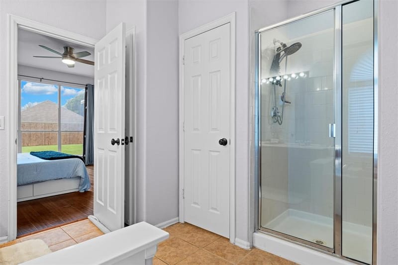 2815 S Serrano, Grand Prairie TX 75054 - Photo 20