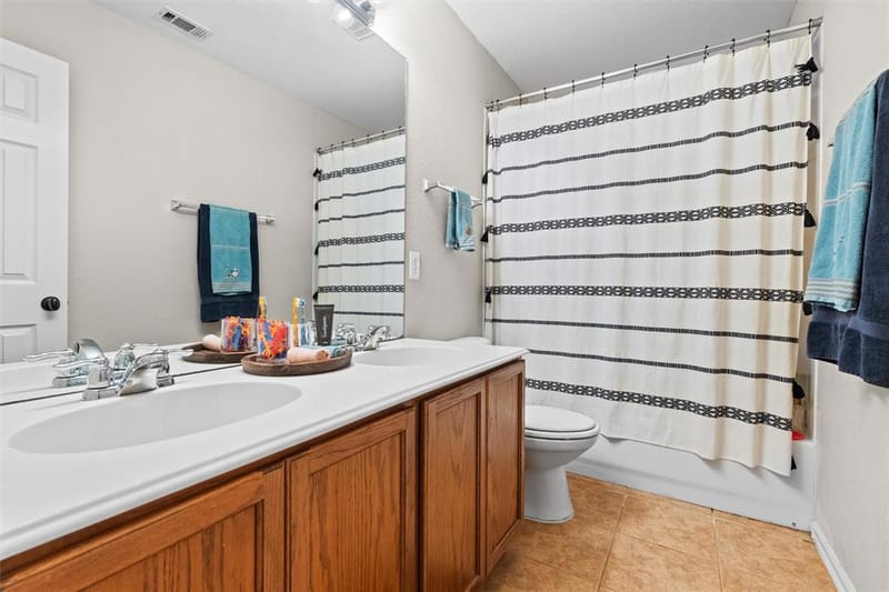 2815 S Serrano, Grand Prairie TX 75054 - Photo 29