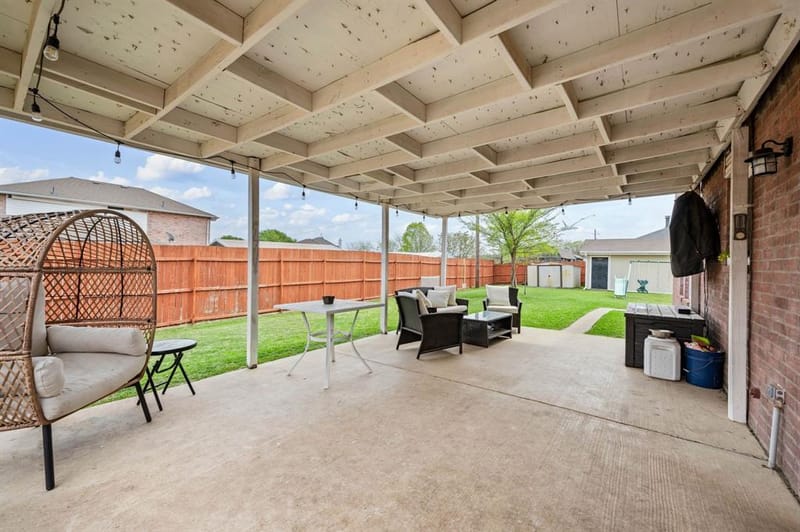 1040 Canyon Drive, Justin TX 76247 - Photo 12