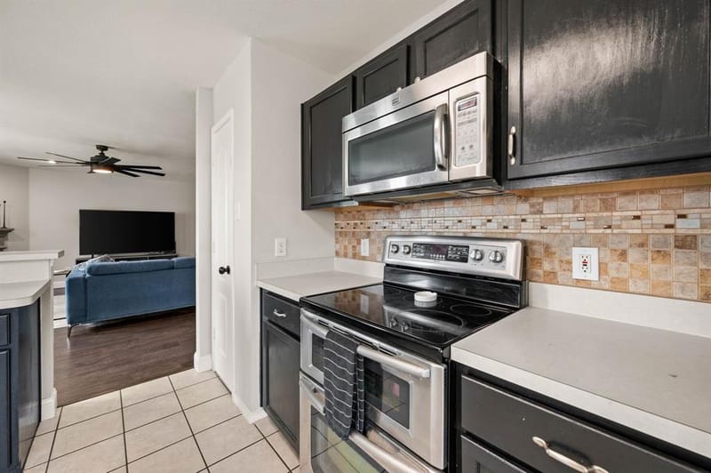 1040 Canyon Drive, Justin TX 76247 - Photo 26