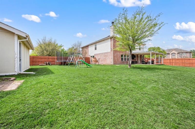 1040 Canyon Drive, Justin TX 76247 - Photo 9