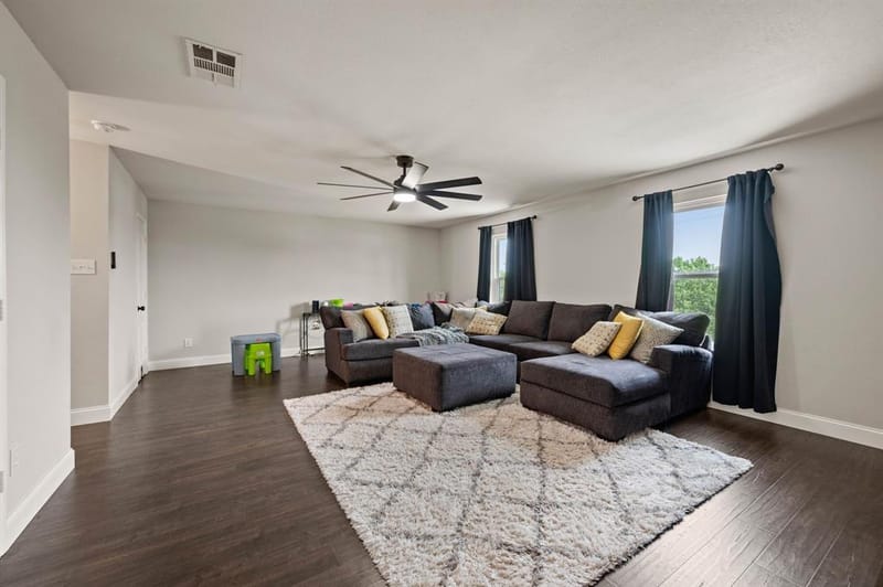 1040 Canyon Drive, Justin TX 76247 - Photo 21