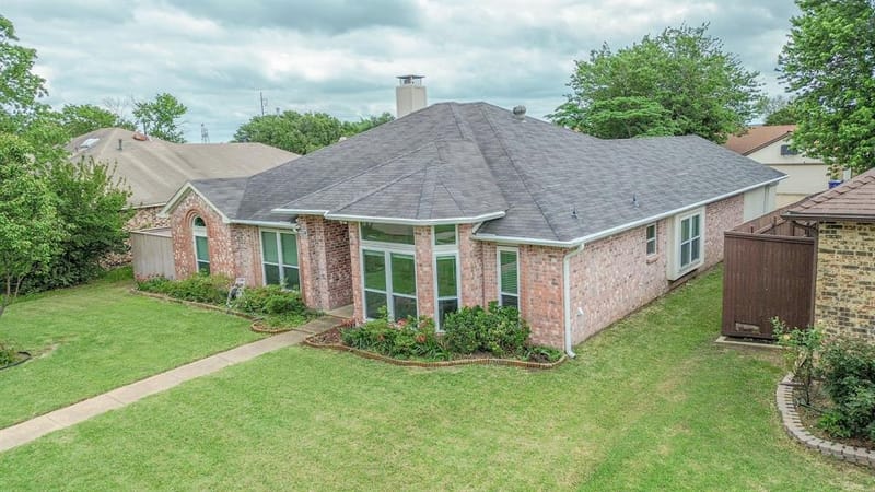7114 Lo Chalmers Lane, Garland TX 75043 - Photo 17