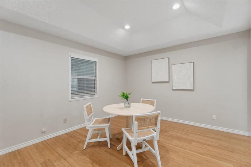 7114 Lo Chalmers Lane, Garland TX 75043 - Photo 7