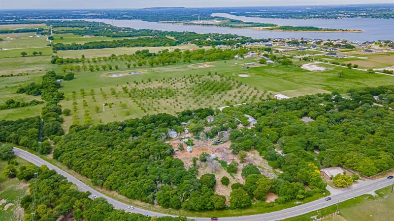 6520 Fall Creek Highway, Granbury TX 76049 - Photo 36