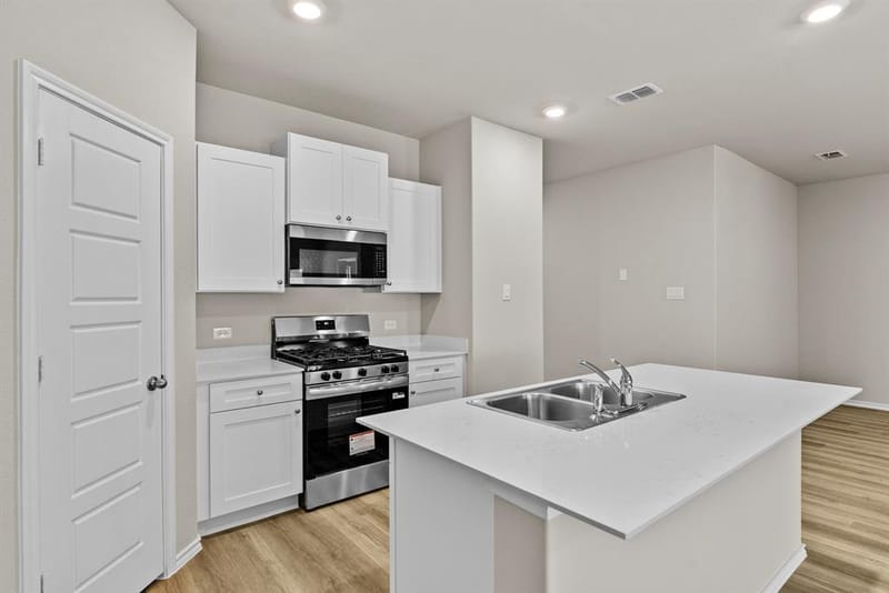 9341 Subjeck Way, Fort Worth TX 76108 - Photo 12