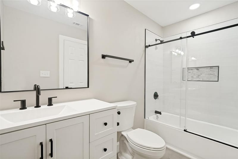 510-512 Grandview Drive, Granbury TX 76049 - Photo 23