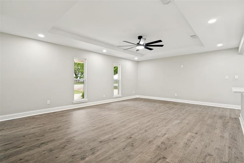 510-512 Grandview Drive, Granbury TX 76049 - Photo 6