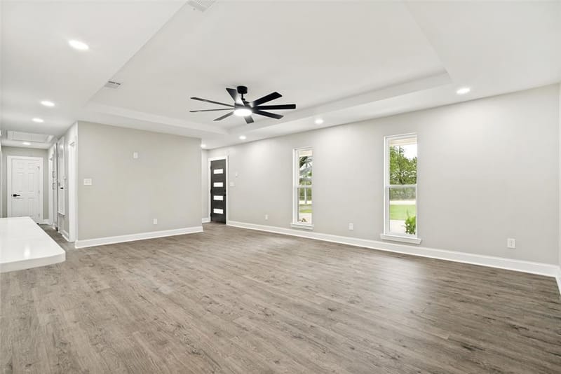 510-512 Grandview Drive, Granbury TX 76049 - Photo 5