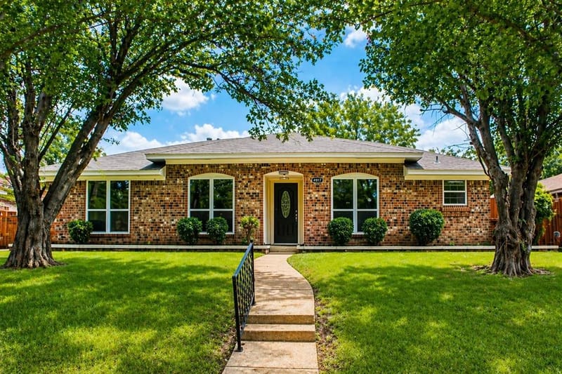 4917 Willowhaven Circle, Garland TX 75043