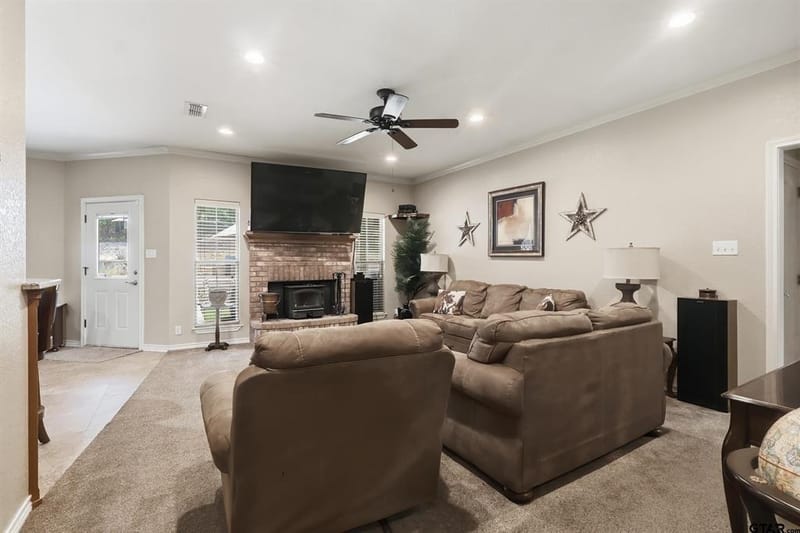 110 CR 2258, Mineola TX 75773 - Photo 12