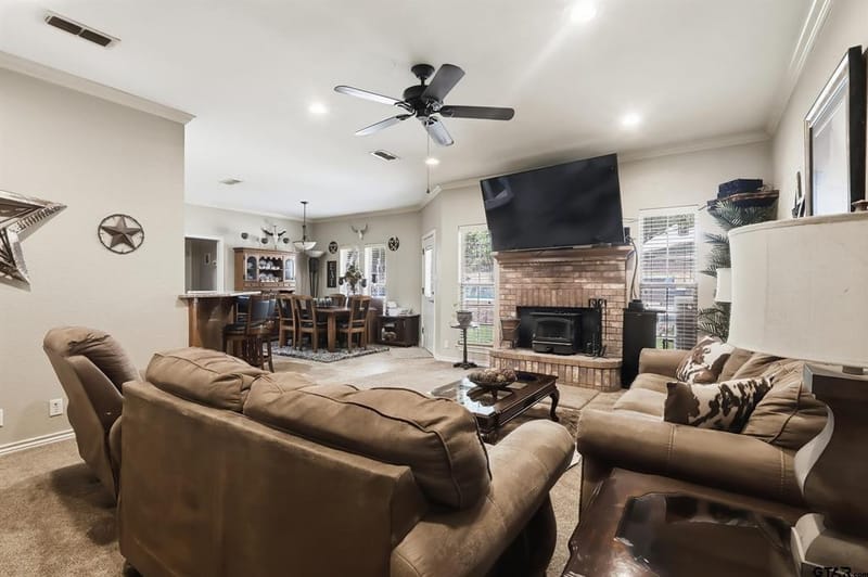 110 CR 2258, Mineola TX 75773 - Photo 11